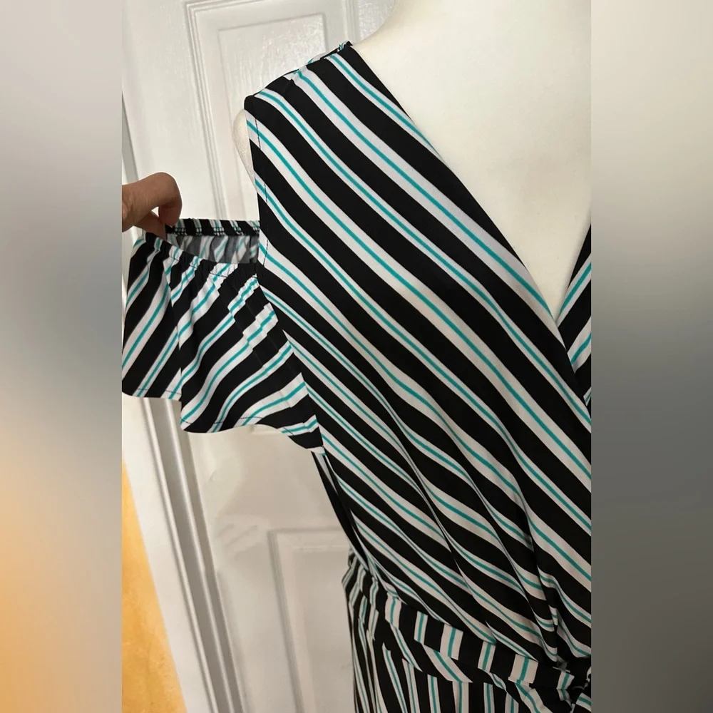 Lane Bryant dress green white black cold shoulder sleeve maxi v-neck Size 18 20 - Picture 9 of 11